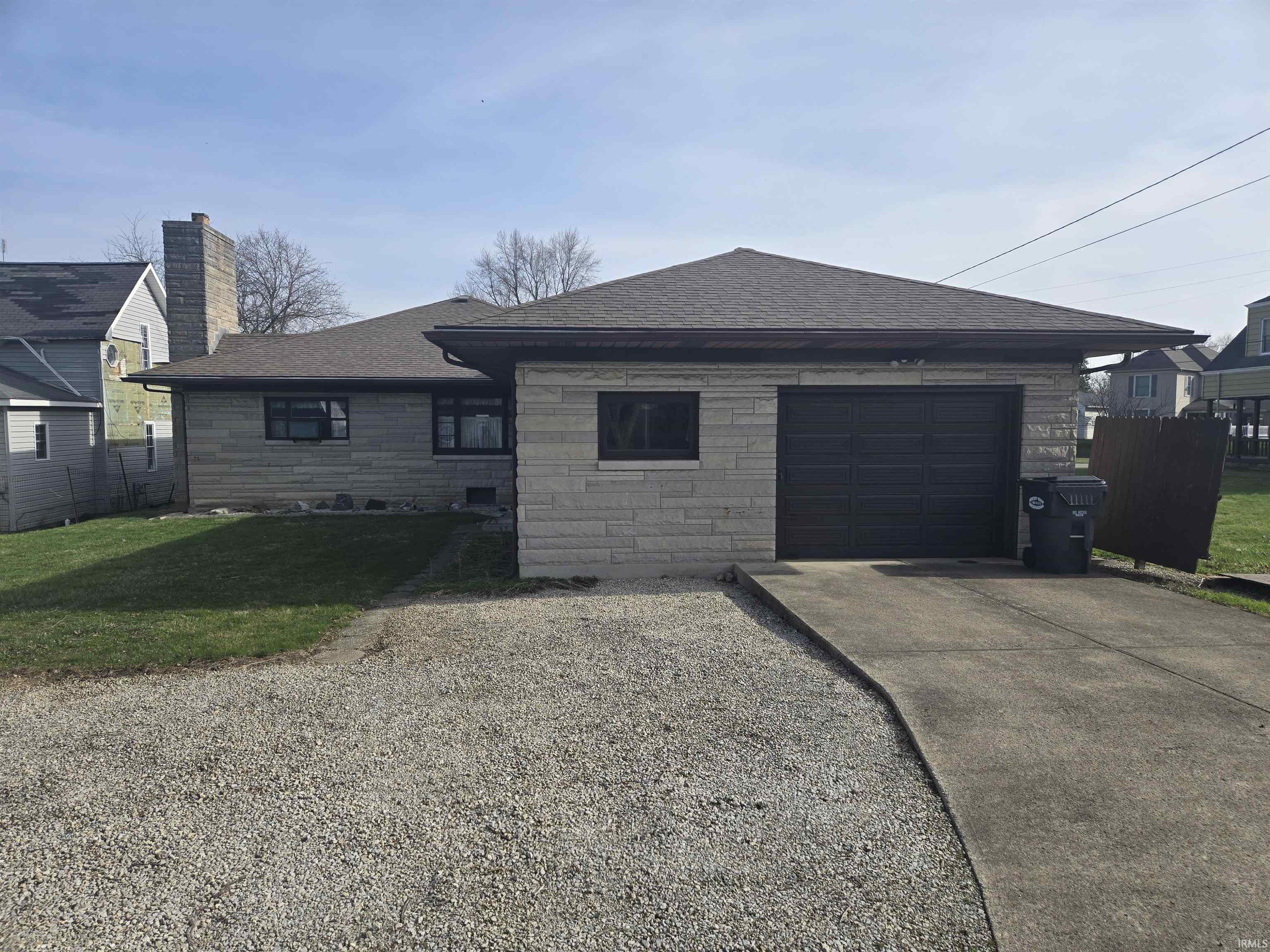 267 East Commerce Street Dunkirk, IN 47336 - Photo 3 of 29