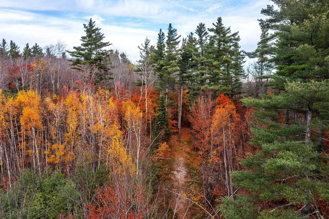 $249,000 | 590 Howard Hill Road, Londonderry, VT 05148