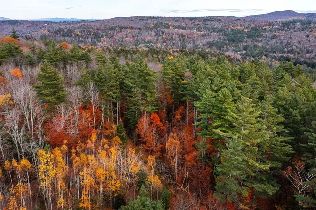 $249,000 | 590 Howard Hill Road, Londonderry, VT 05148