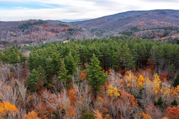 $249,000 | 590 Howard Hill Road, Londonderry, VT 05148