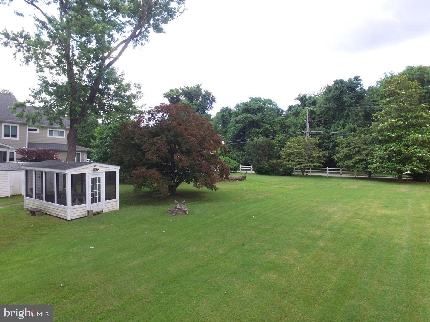 1880 Cedar Road Pasadena, MD 21122 - Photo 17 of 29 Gallery Image 17