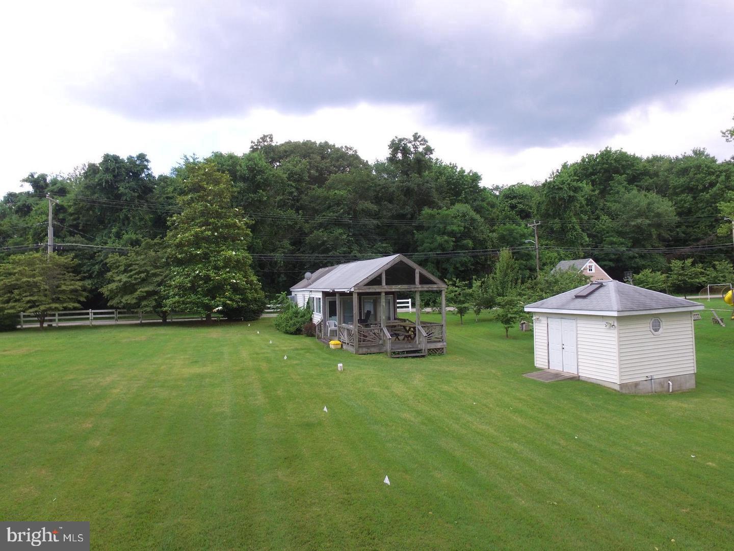 1880 Cedar Road Pasadena, MD 21122 - Photo 24 of 29 Gallery Image 24