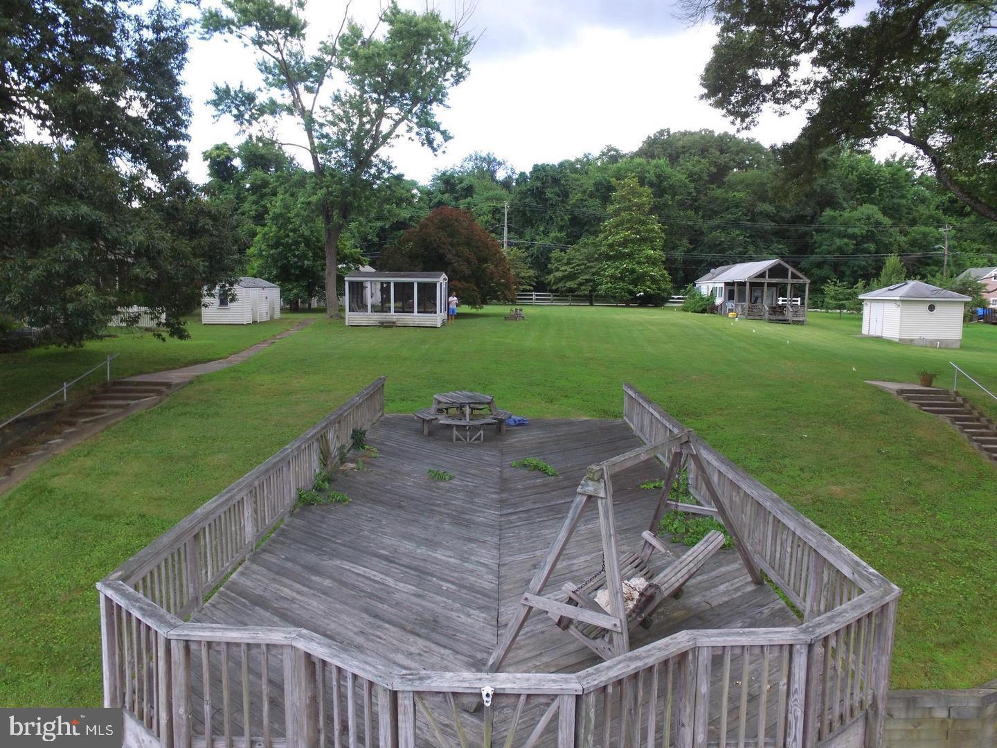 1880 Cedar Road Pasadena, MD 21122 - Photo 5 of 29 Gallery Image 5