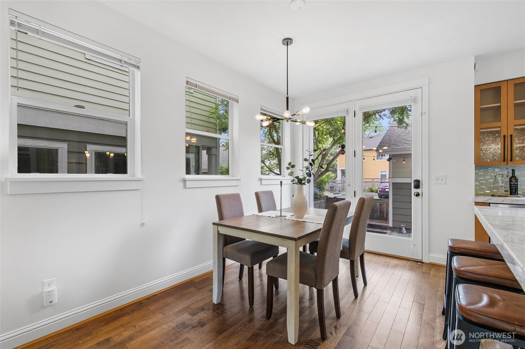 3131 Southwest Raymond Street Seattle, WA 98126 - Photo 14 of 32