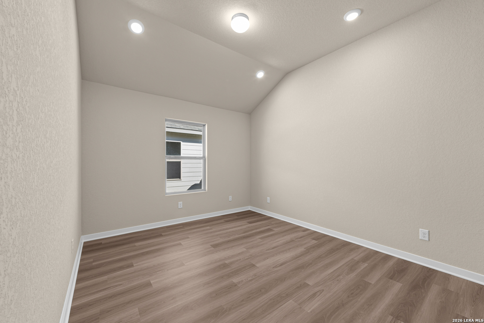 1012 RIVER WOOD Seguin, TX 78155 - Photo 17 of 22 Gallery Image 17