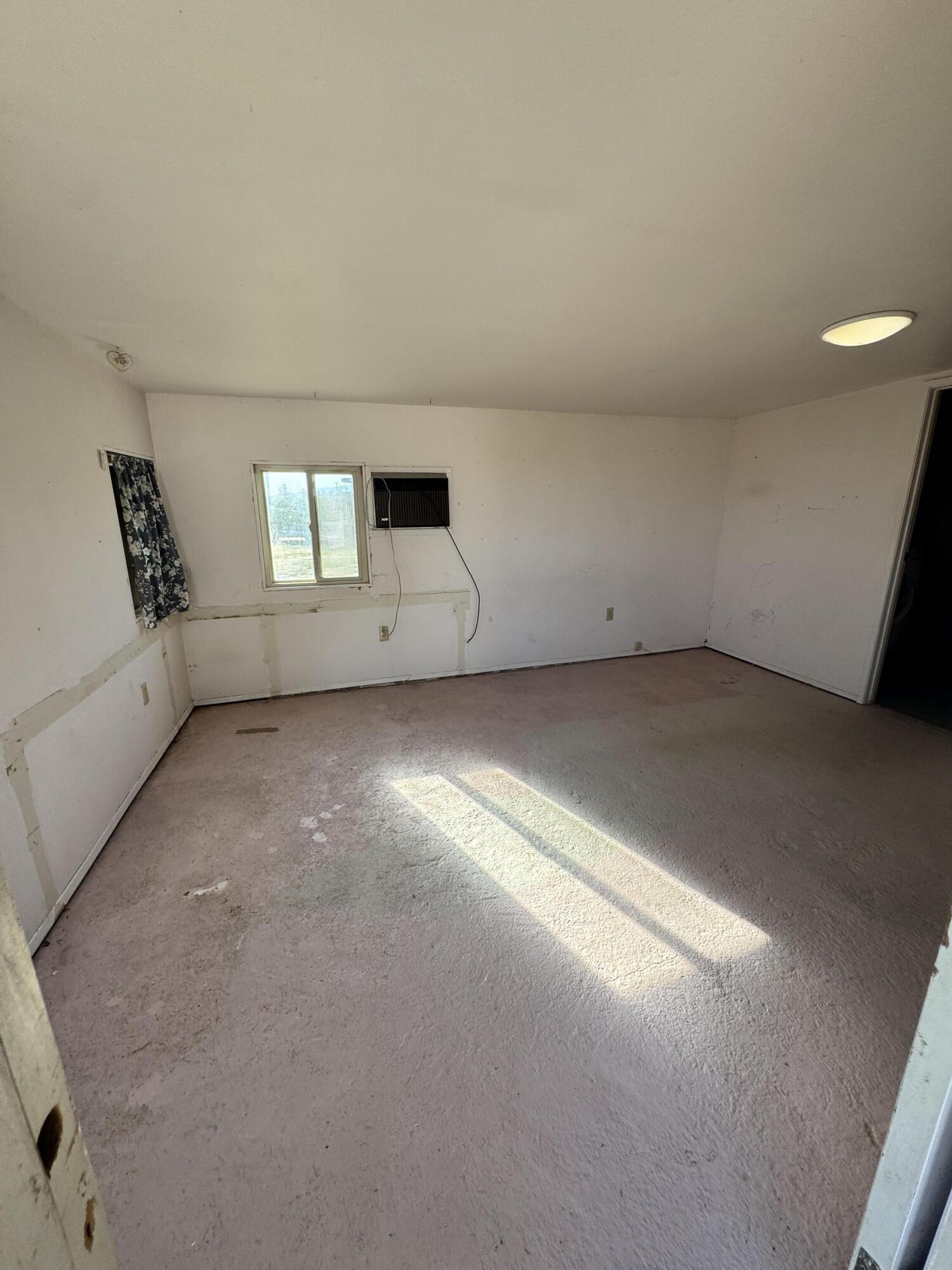 3299 Frying Pan Road Borrego Springs, CA 92004 - Photo 17 of 31 Primary Bedroom