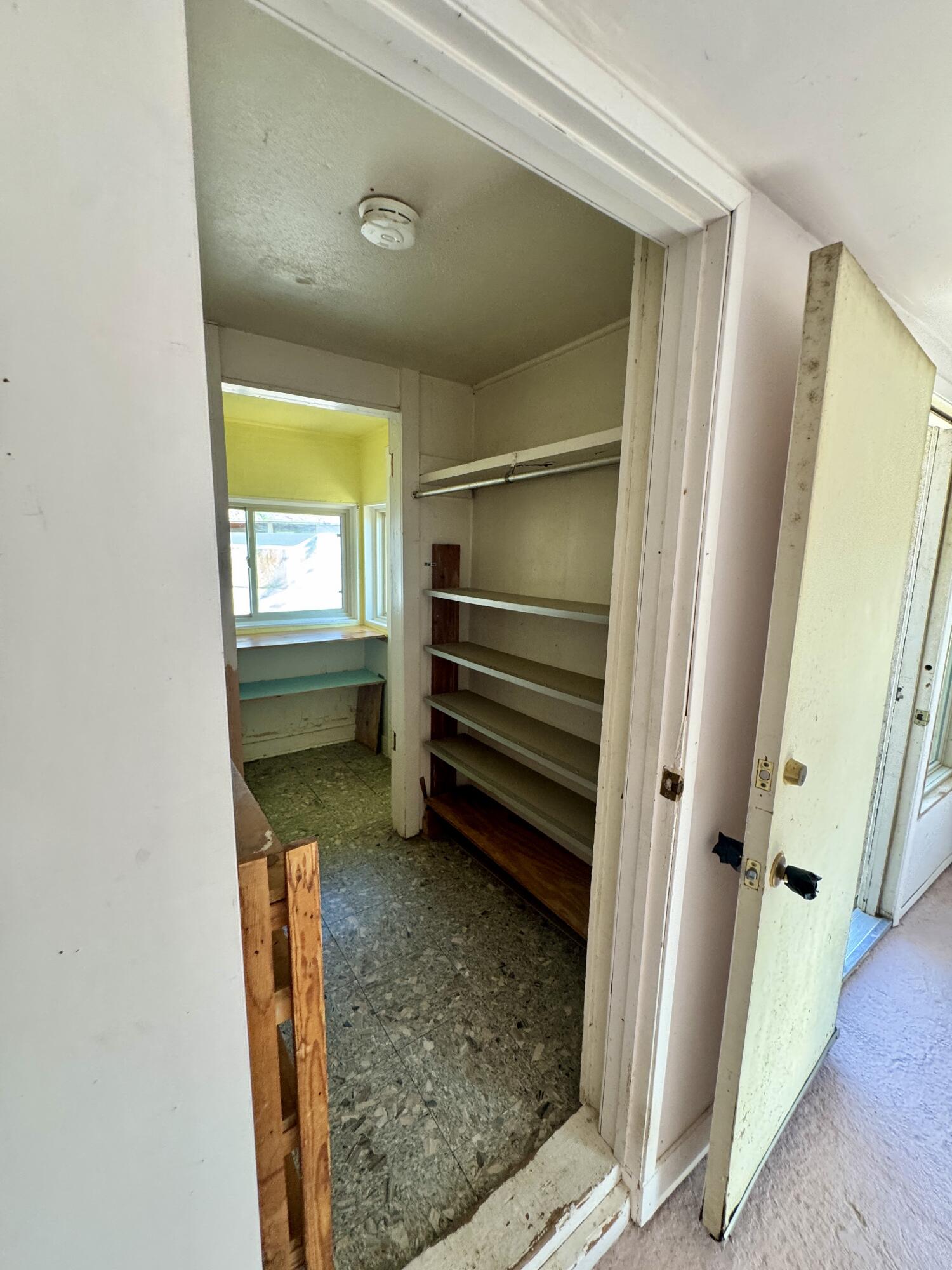 3299 Frying Pan Road Borrego Springs, CA 92004 - Photo 21 of 31 Hall to Main Area