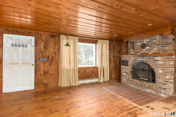 $325,000 | 39 Papermill Road, Hebron, CT 06231