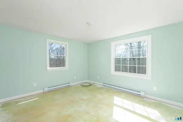$325,000 | 39 Papermill Road, Hebron, CT 06231