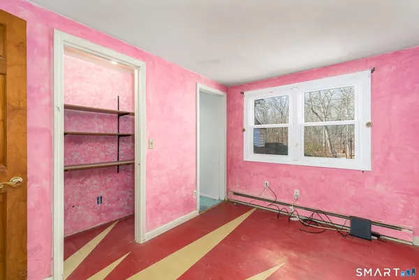 $325,000 | 39 Papermill Road, Hebron, CT 06231