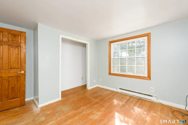 $325,000 | 39 Papermill Road, Hebron, CT 06231