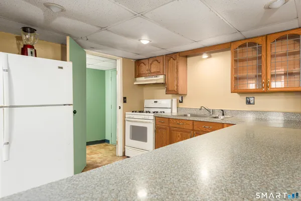 $325,000 | 39 Papermill Road, Hebron, CT 06231