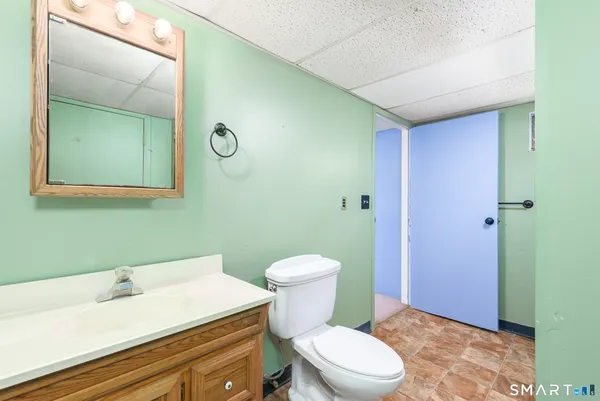 $325,000 | 39 Papermill Road, Hebron, CT 06231