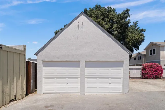 $4,833,000 | 315-327 Grand Boulevard, San Mateo, CA 94401