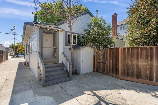 $4,833,000 | 315-327 Grand Boulevard, San Mateo, CA 94401