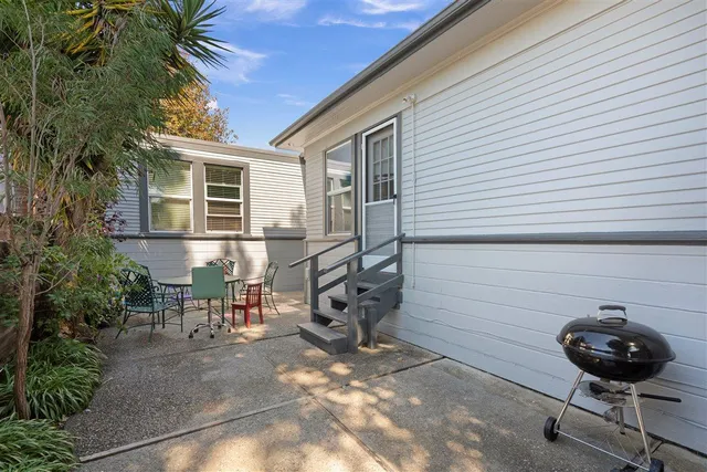 $4,833,000 | 315-327 Grand Boulevard, San Mateo, CA 94401