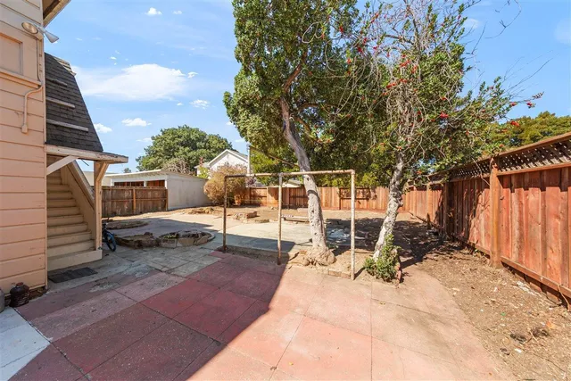 $4,833,000 | 315-327 Grand Boulevard, San Mateo, CA 94401