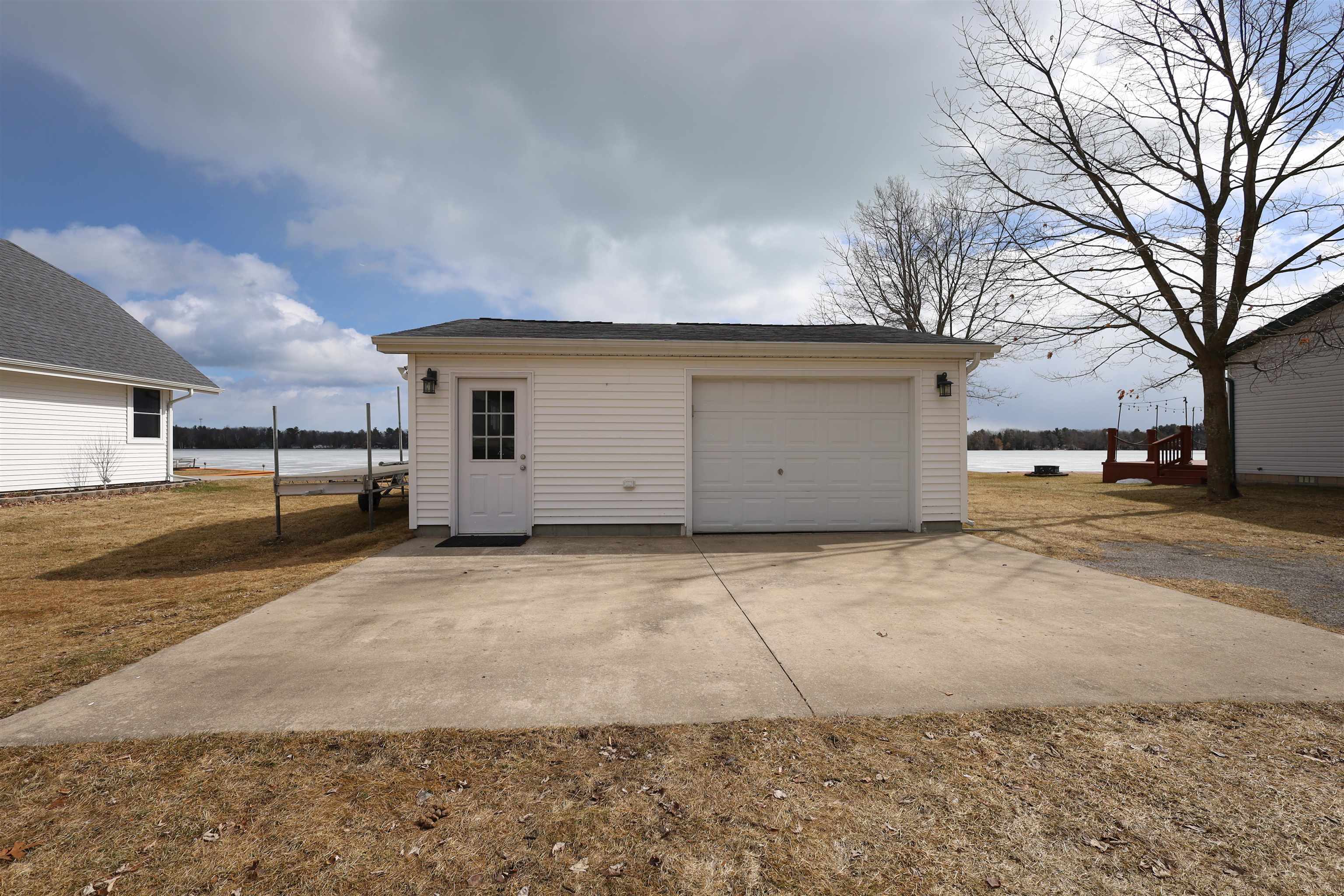 7964 Cedar Lake Road Oscoda, MI 48750 - Photo 41 of 58