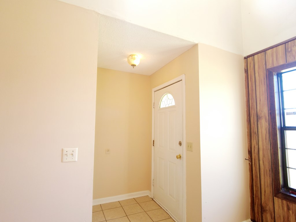 3026 Nottingham Way Dothan, AL 36305 - Photo 9 of 35 Gallery Image 9