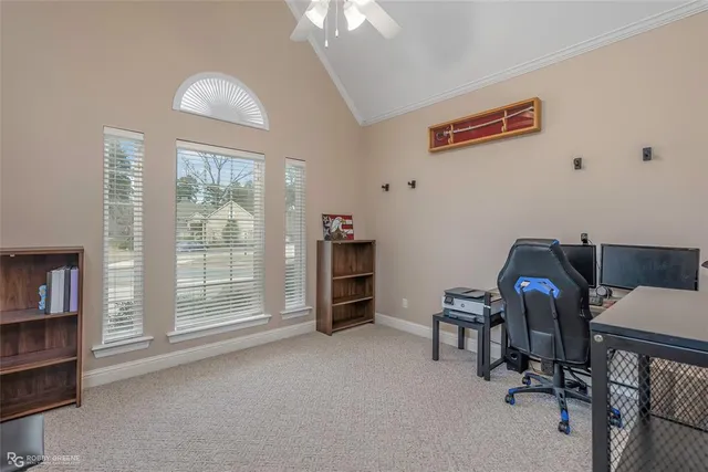 $391,000 | 304 Dogwood S Lane, Haughton, LA 71037