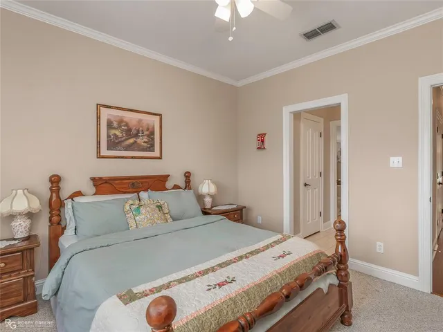 $391,000 | 304 Dogwood S Lane, Haughton, LA 71037