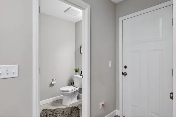 $318,500 | 25584 3rd Street West, Zimmerman, MN 55398