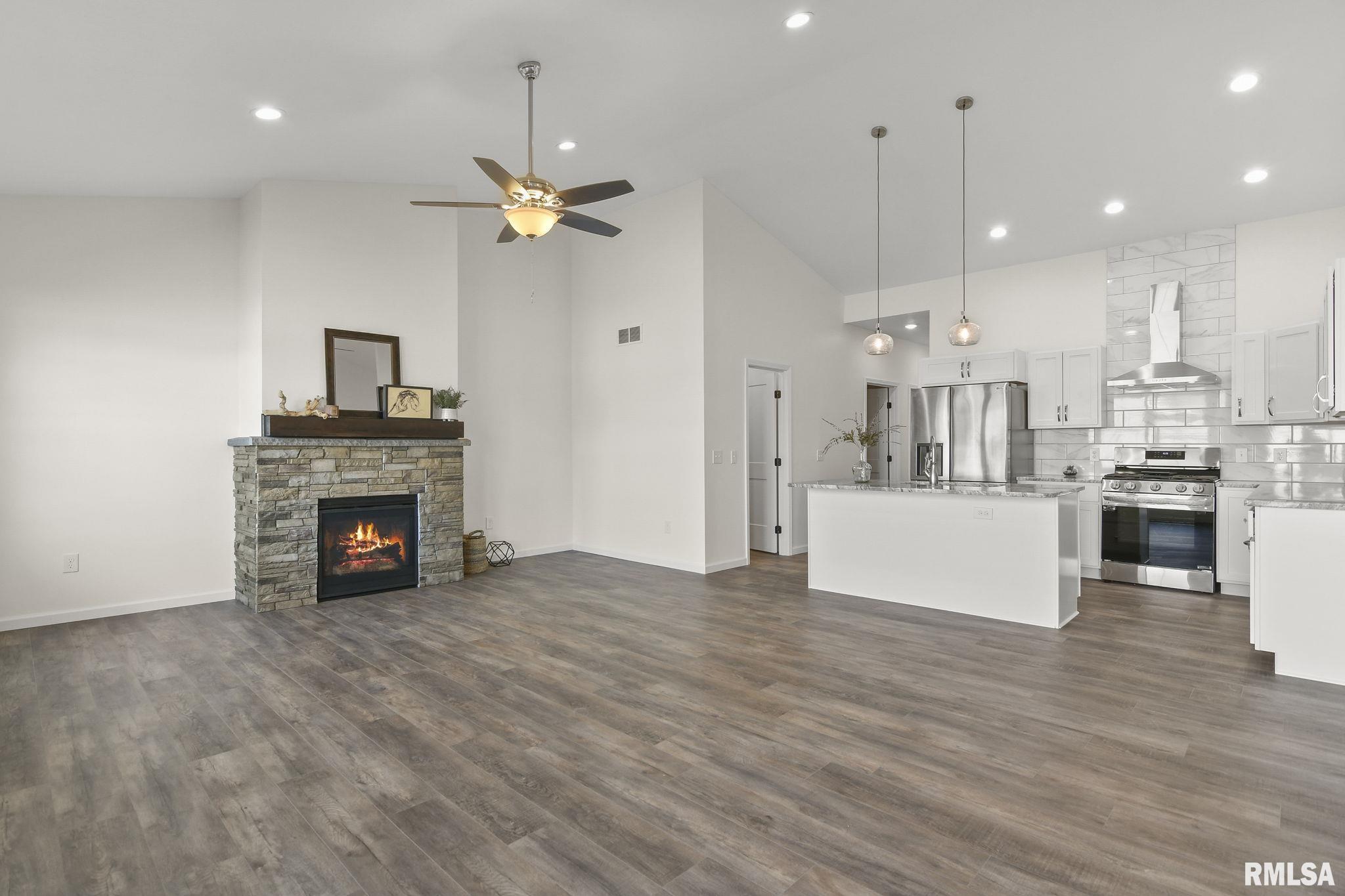 2809 Haverhill Road Springfield, IL 62711 - Photo 6 of 40