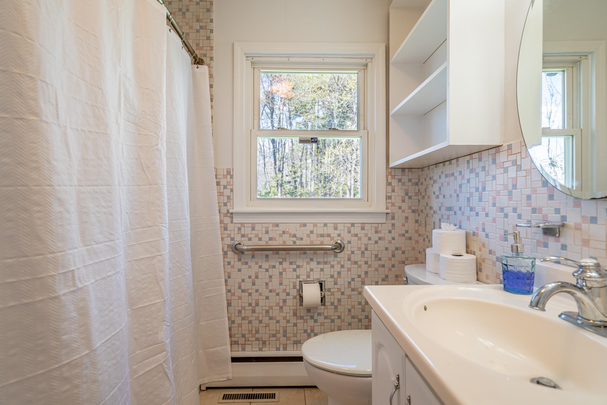 120 Purdue Street Manchester, NH 03103 - Photo 18 of 30