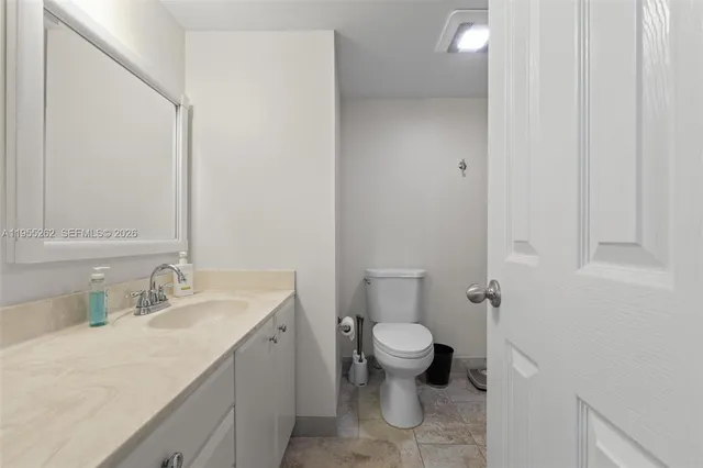 $363,000 | 6662 Boca Del Mar Drive, Unit 112, Boca Raton, FL 33433