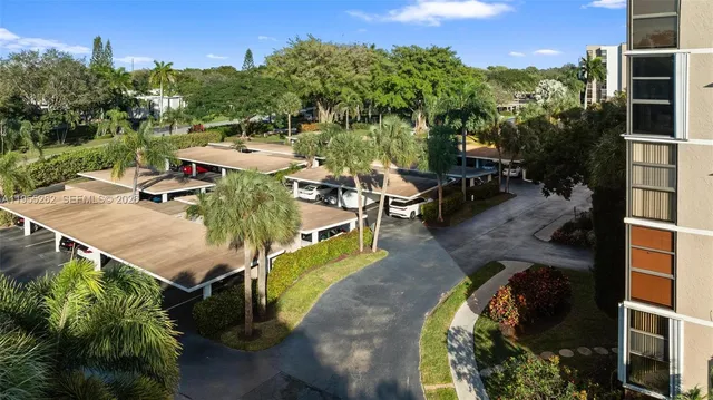 $363,000 | 6662 Boca Del Mar Drive, Unit 112, Boca Raton, FL 33433