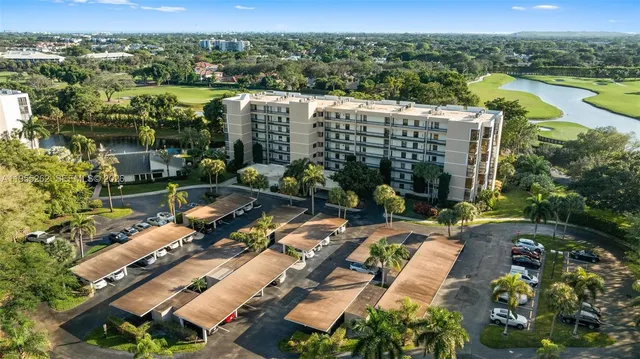 $363,000 | 6662 Boca Del Mar Drive, Unit 112, Boca Raton, FL 33433