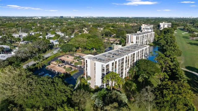 $363,000 | 6662 Boca Del Mar Drive, Unit 112, Boca Raton, FL 33433