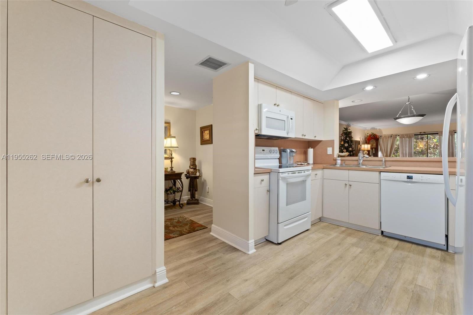 6662 Boca Del Mar Drive, Unit 112 Boca Raton, FL 33433 - Photo 7 of 40