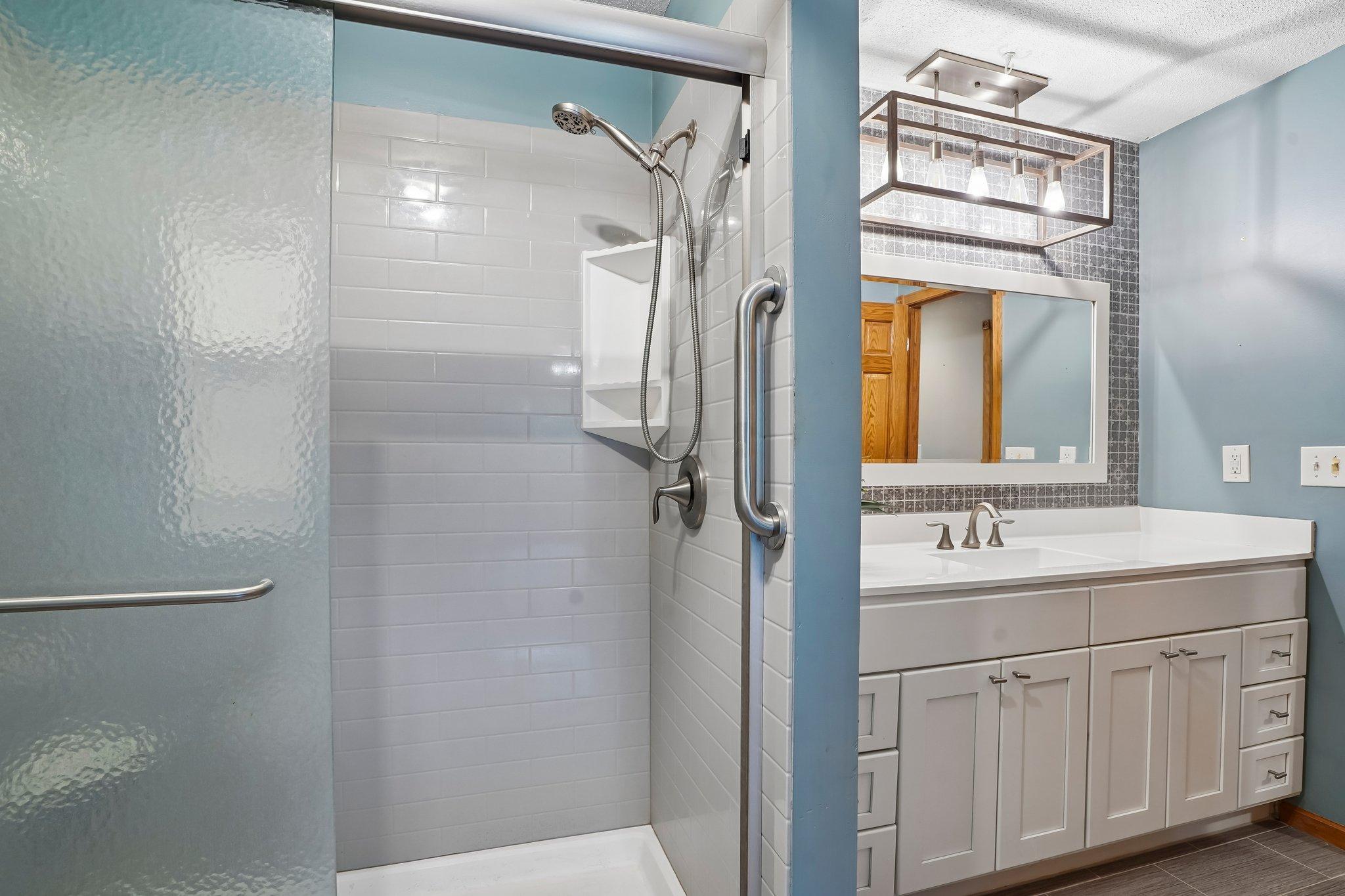 4580 Oak Pond Road Eagan, MN 55123 - Photo 18 of 79 Gallery Image 18