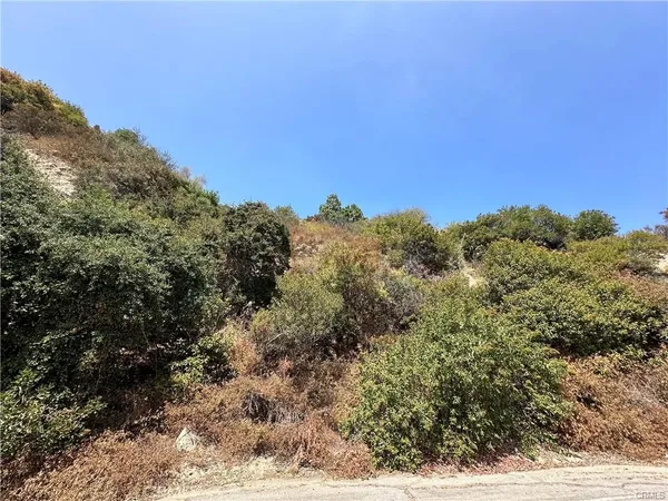 $699,000 | 1525 Inverness Drive, Pasadena, CA 91103