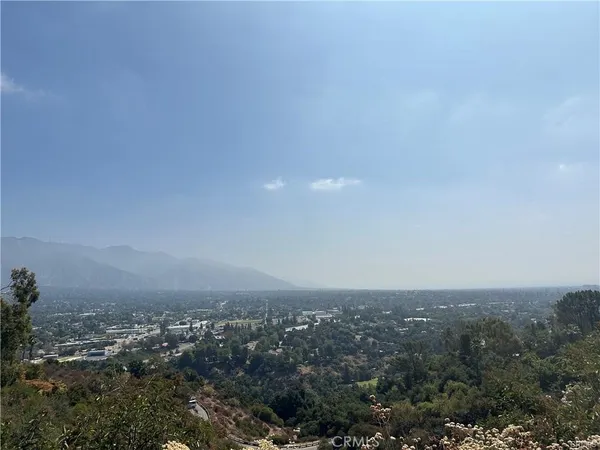 $699,000 | 1525 Inverness Drive, Pasadena, CA 91103