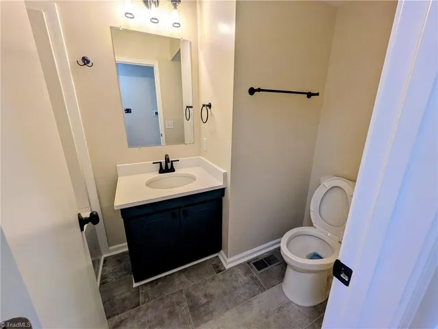 $1,600 | 1028 Gales Avenue, Winston-Salem, NC 27103