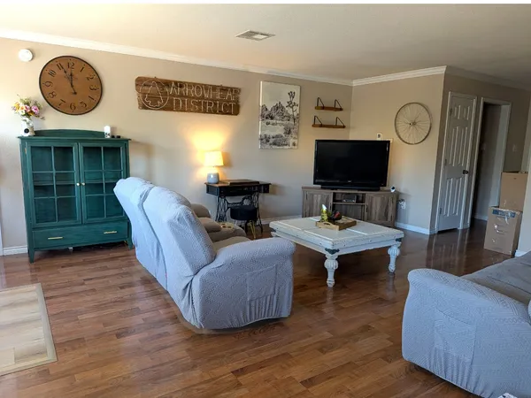 $1,740 | 1800 Twisted Oak Drive, Leander, TX 78641