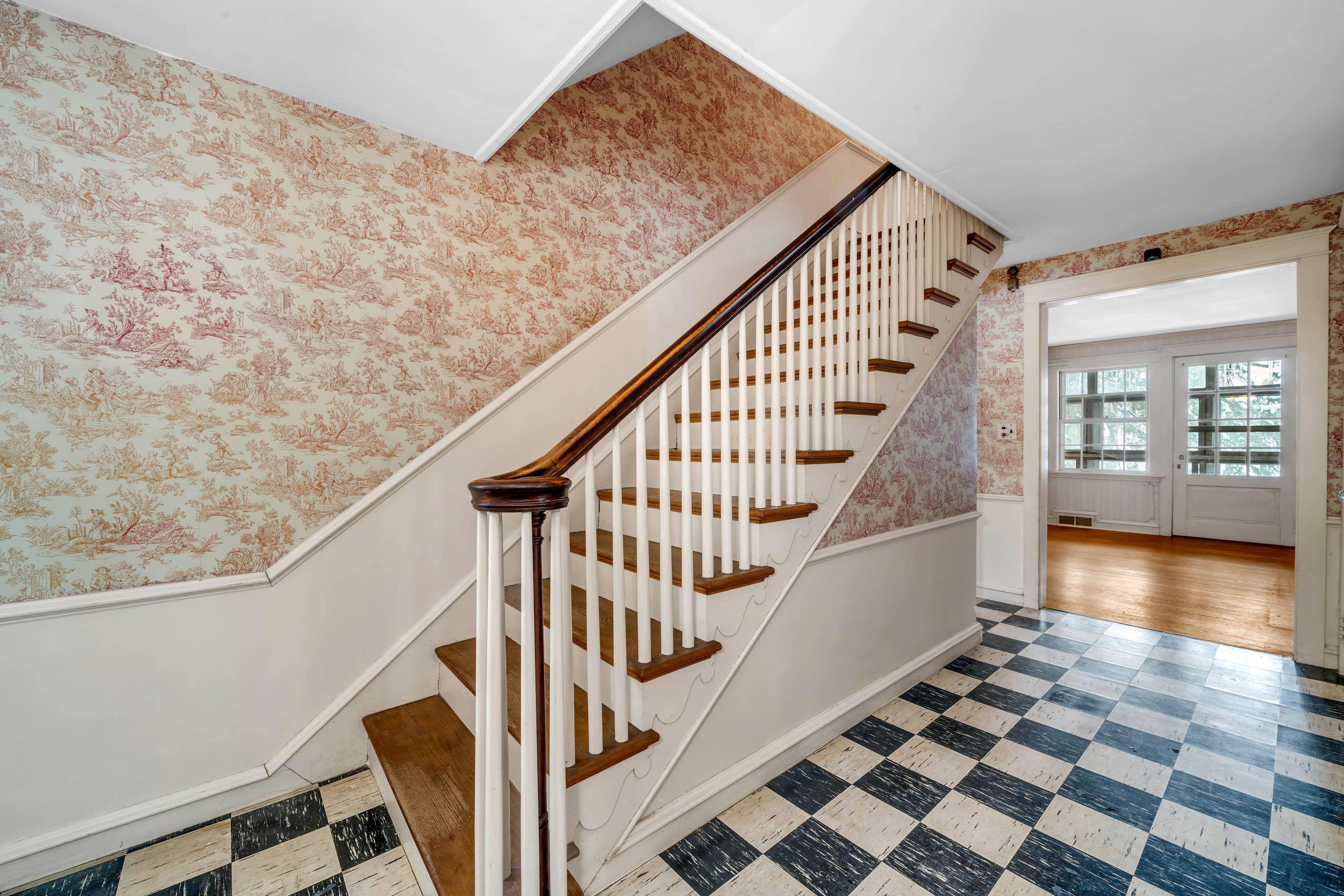 36 Woodman Road Durham, NH 03824 - Photo 6 of 60 Gallery Image 6