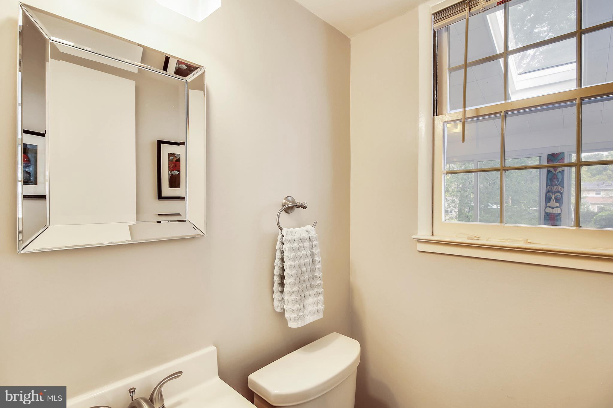 11501 Alma Street Silver Spring, MD 20902 - Photo 14 of 29 Half Bath