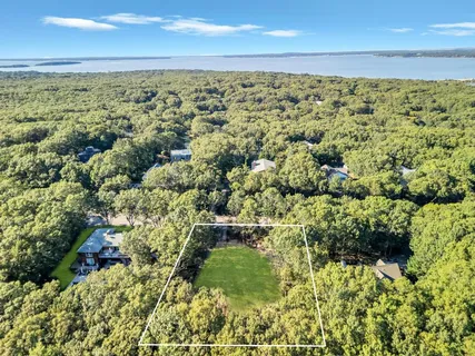 $3,399,999 | 64 A Island View Drive West, Sag Harbor, NY 11963