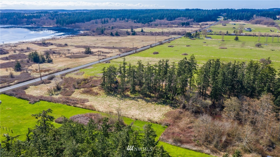 55 East Crescent Harbor Road Oak Harbor, WA 98277 - Photo 1 of 16 Gallery Image 1