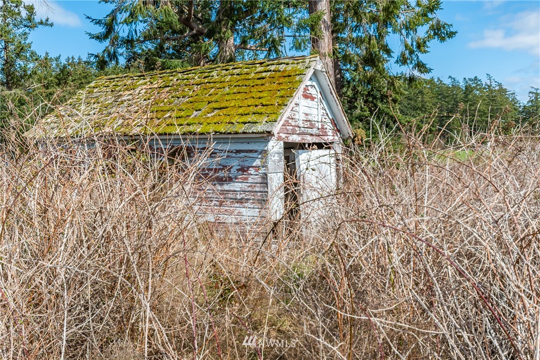 55 East Crescent Harbor Road Oak Harbor, WA 98277 - Photo 13 of 16 Gallery Image 13