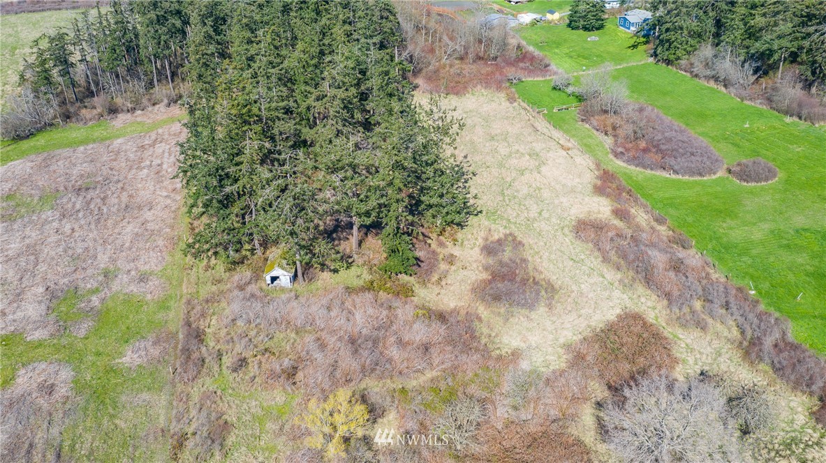 55 East Crescent Harbor Road Oak Harbor, WA 98277 - Photo 8 of 16 Gallery Image 8