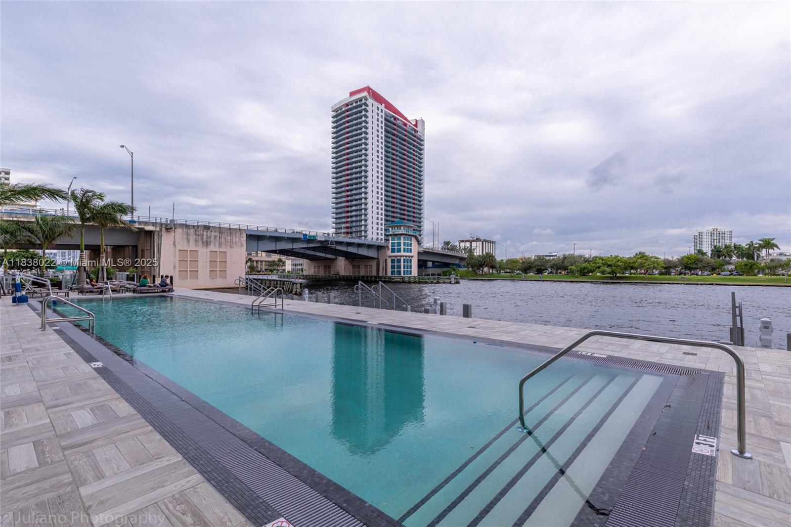 4010 South Ocean Drive, Unit R509 Hollywood, FL 33019 - Photo 43 of 47