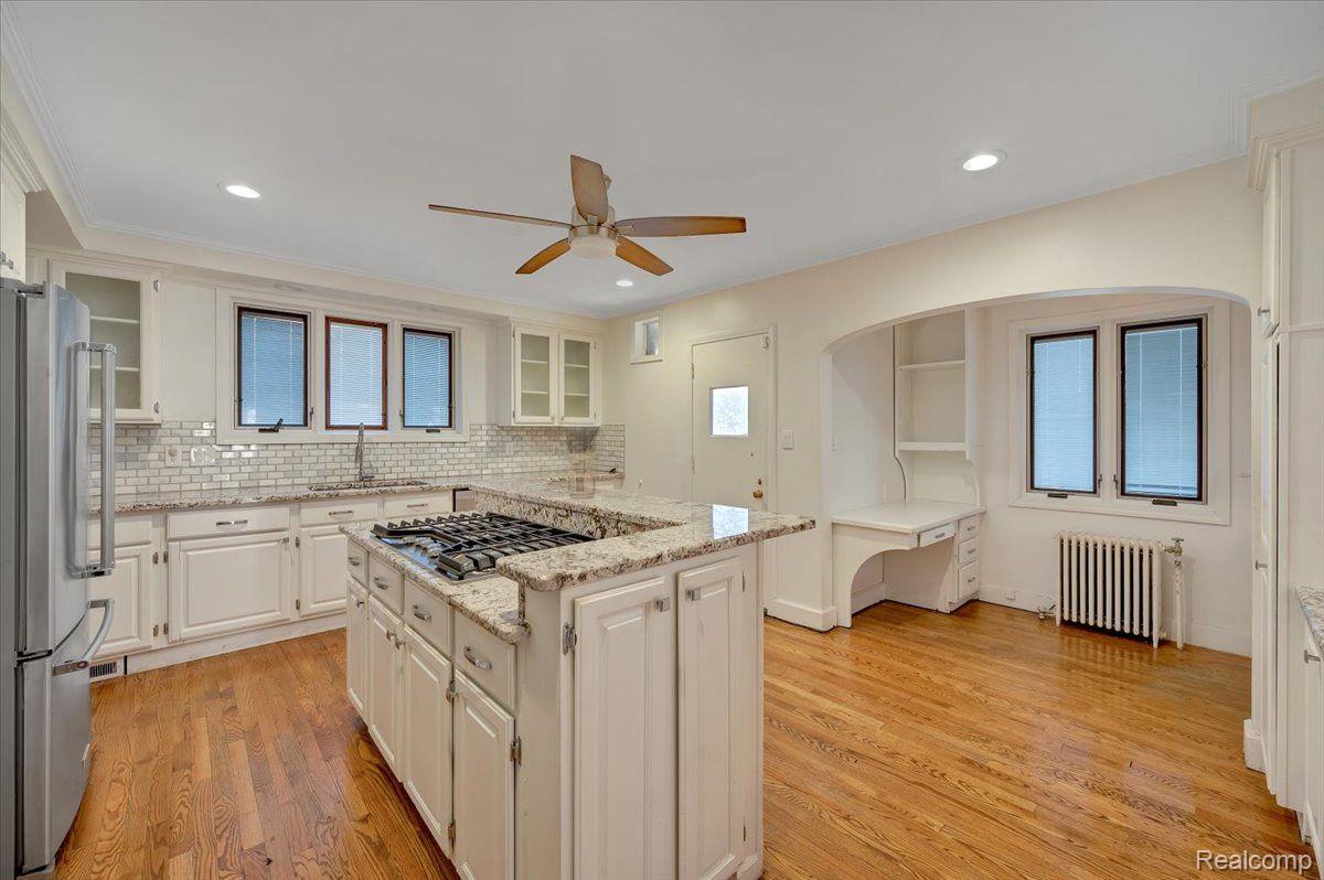 19160 Woodston Road Highland Park, MI 48203 - Photo 21 of 65 Gallery Image 21