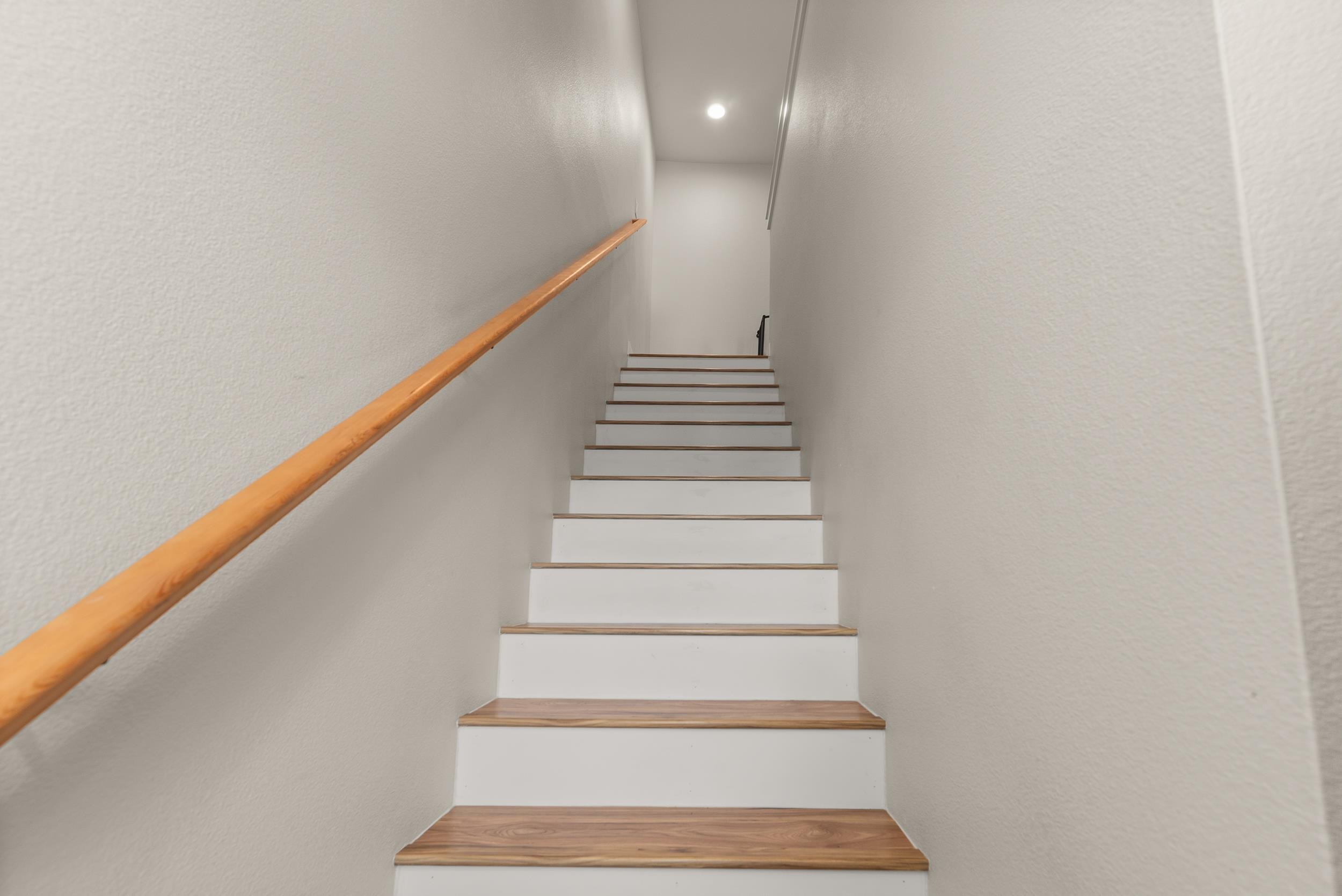 2401 East Longfellow Avenue Spokane, WA 99207 - Photo 10 of 20