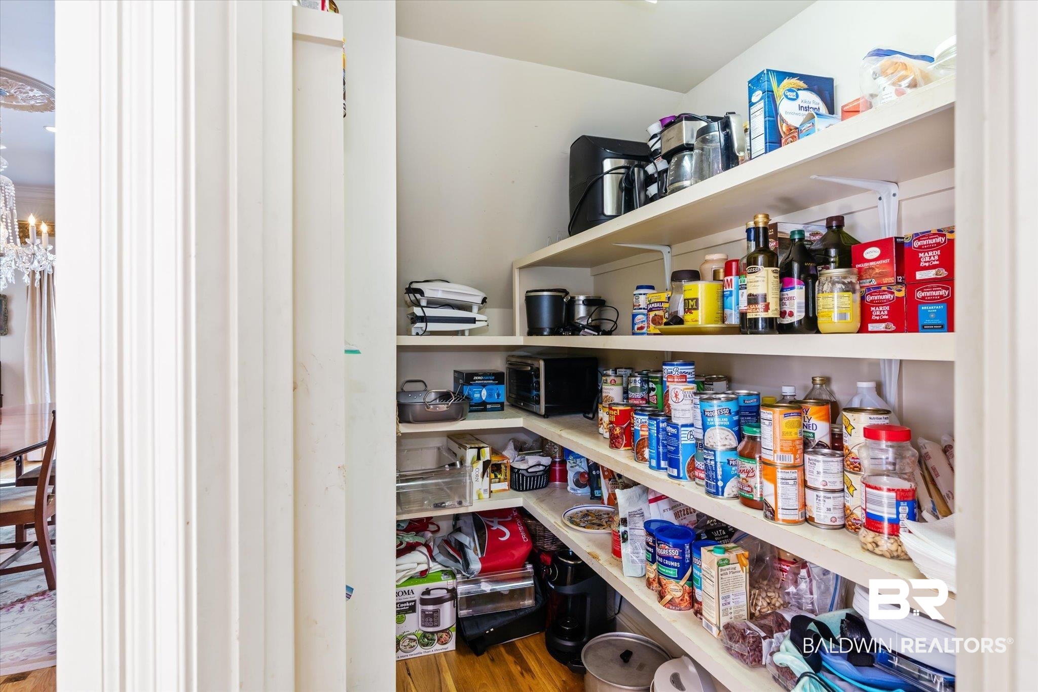 3963 Wimbledon Park Mobile, AL 36608 - Photo 13 of 51 View of pantry