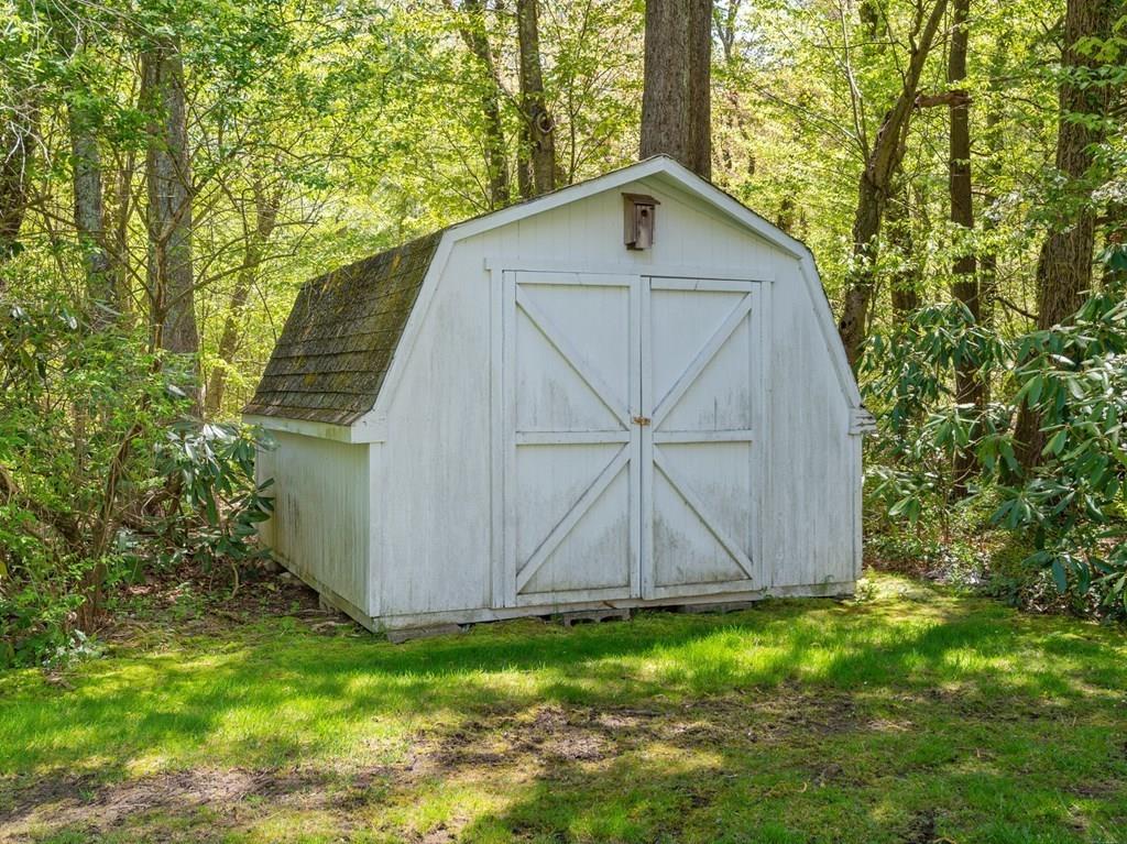 16 Spring Valley Road Worcester, MA 01609 - Photo 33 of 42 Gallery Image 33