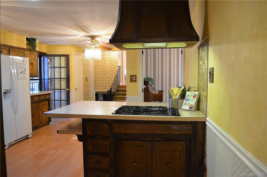 1868 Noah Path Conover, NC 28613 - Photo 16 of 45 Gallery Image 16